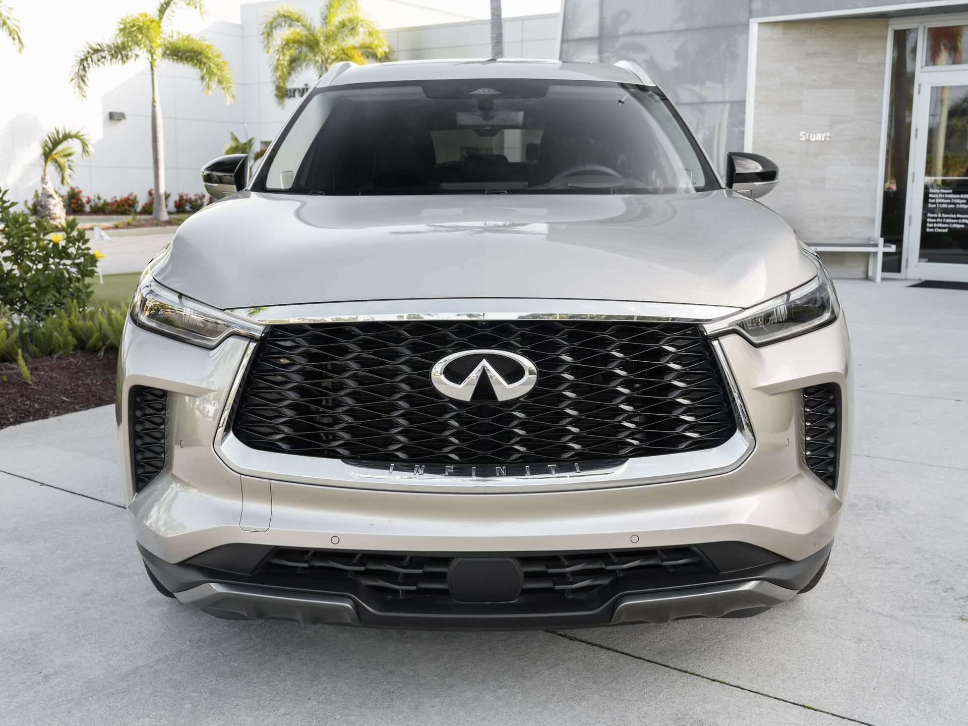 Certified 2023 INFINITI QX60 Sensory w/ Vision Package FWD image 5