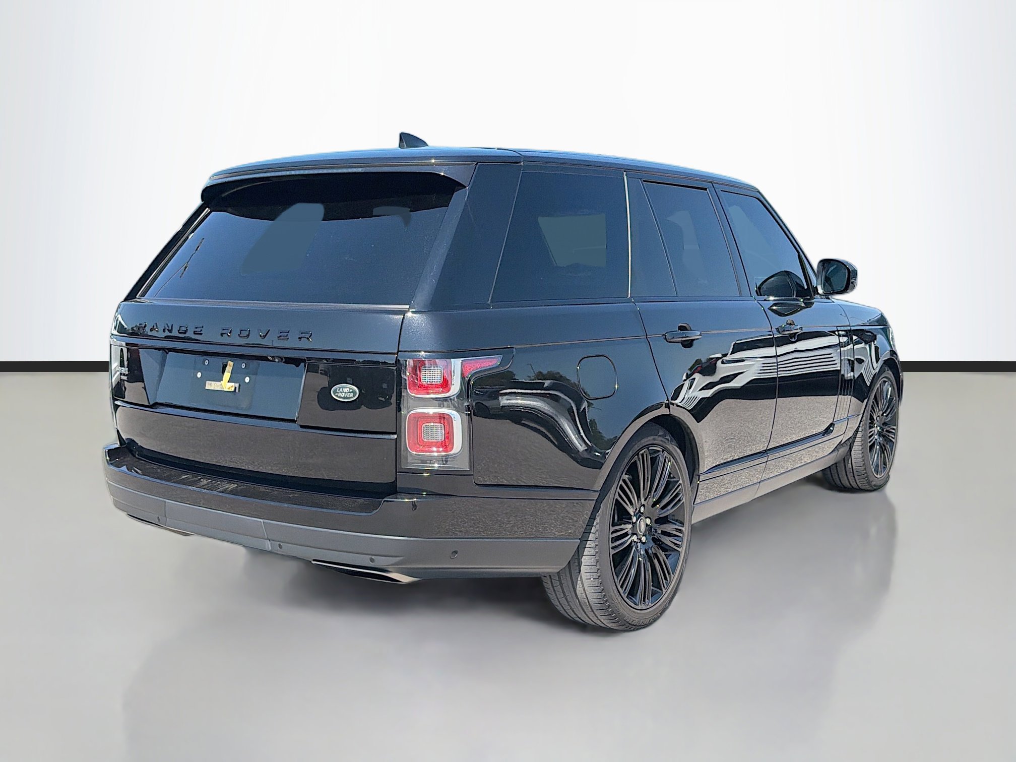 Used 2022 Land Rover Range Rover Westminster Edition image 5
