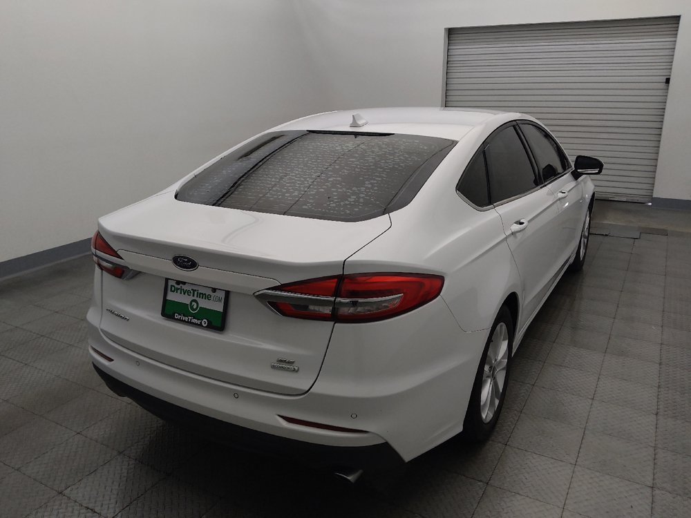 Used 2019 Ford Fusion SE FWD image 7