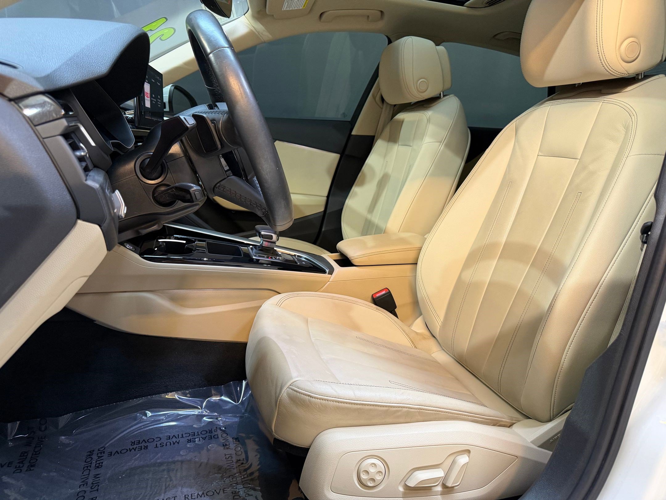 Used 2021 Audi A4 2.0T Premium w/ Convenience Package image 5