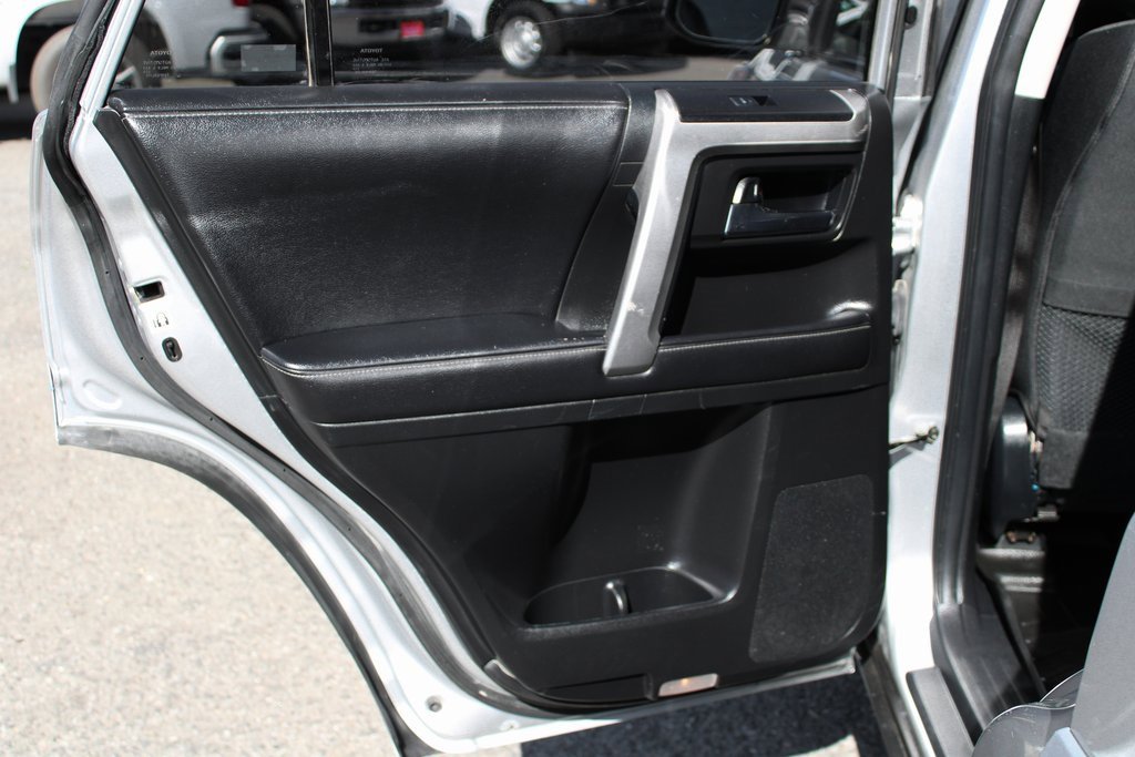 Used 2019 Toyota 4Runner SR5 image 28