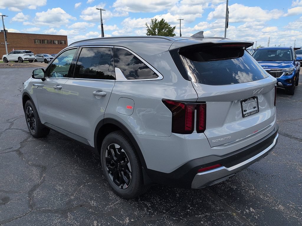 New 2026 Kia Sorento S FWD image 5