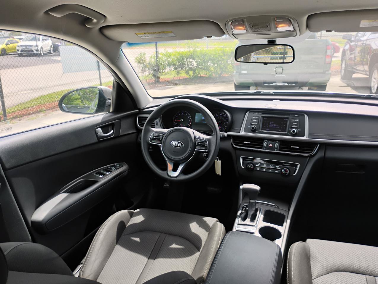 Used 2017 Kia Optima LX FWD image 12