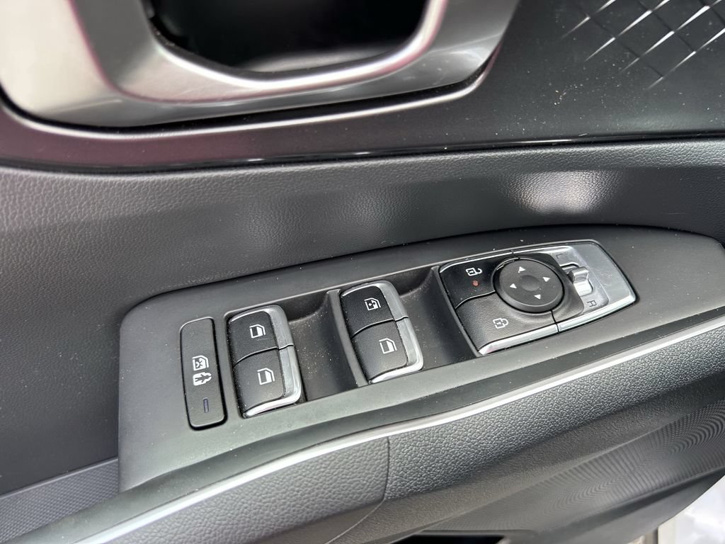 Used 2024 Kia Sorento LX FWD image 22