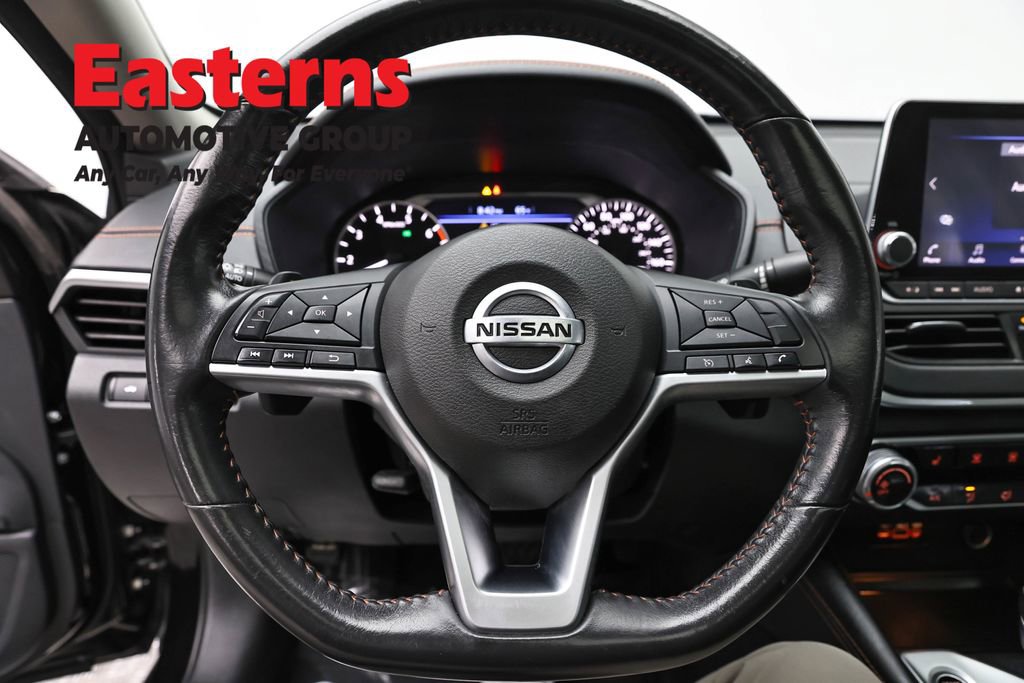 Used 2022 Nissan Altima 2.0 SR FWD image 10