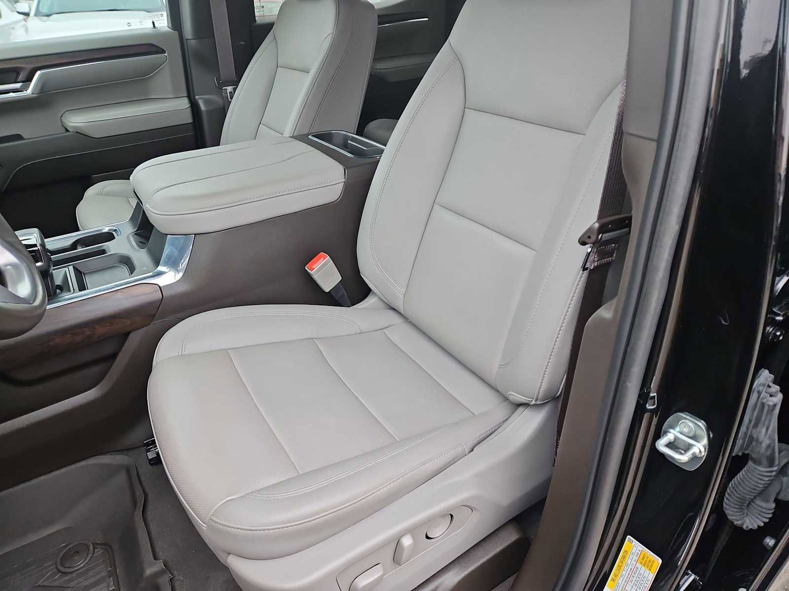 Certified 2023 GMC Sierra 1500 SLT w/ SLT Premium Package image 16