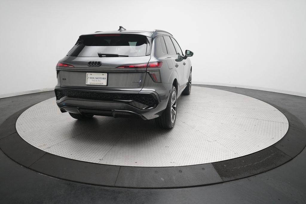 New 2026 Audi Q3 quattro 2.0T AWD/4WD image 13