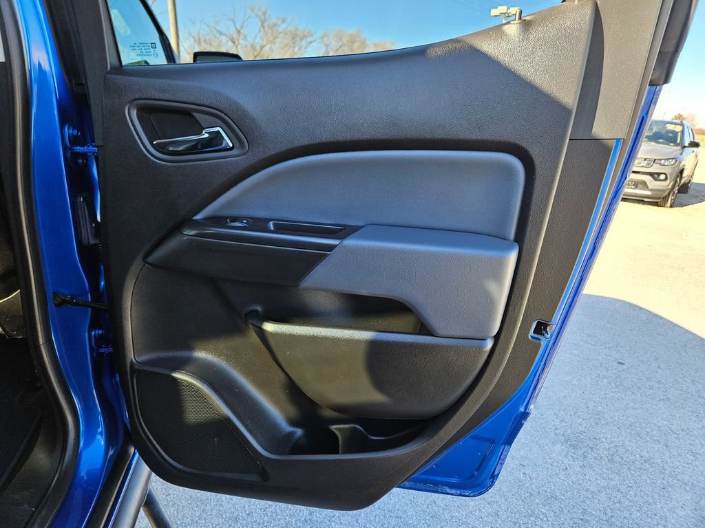 Used 2018 Chevrolet Colorado Z71 image 30