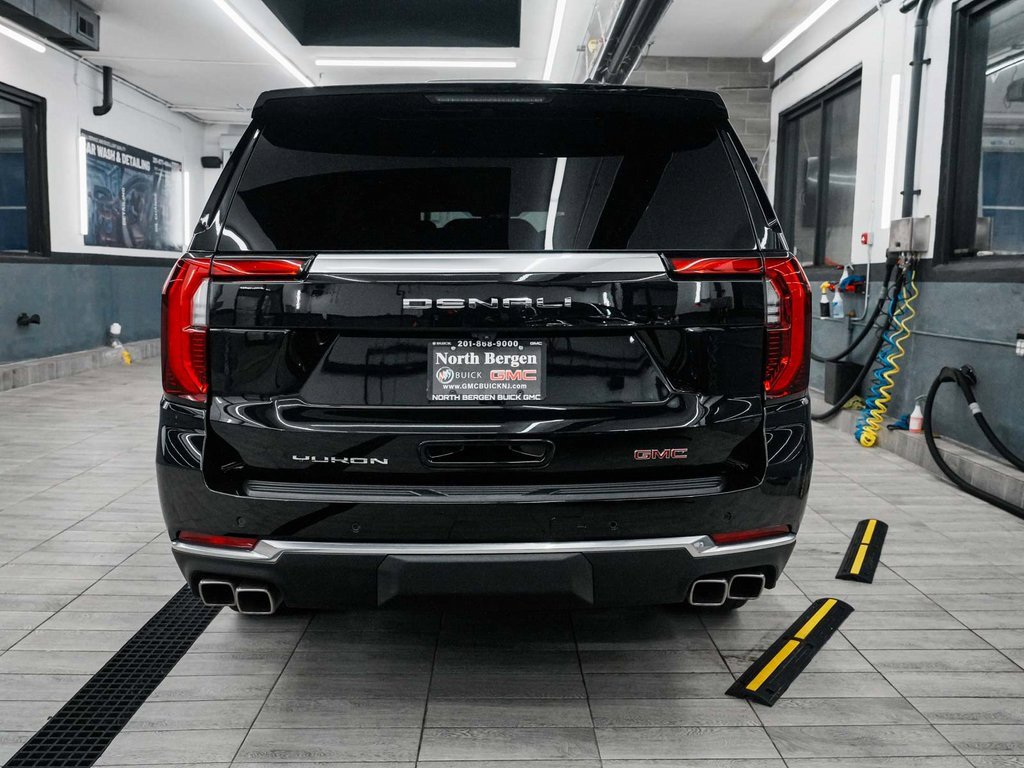 Used 2025 GMC Yukon XL Denali image 6