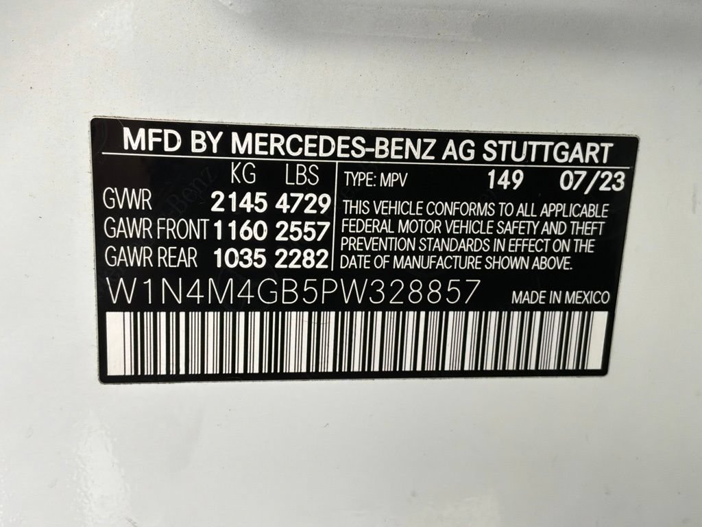 Used 2023 Mercedes-Benz GLB 250 image 31