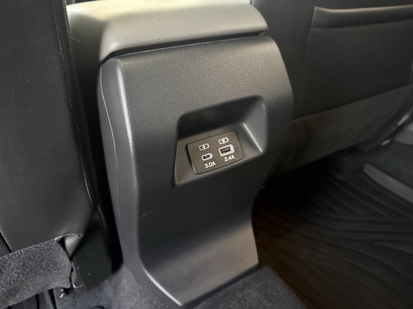 Used 2024 Subaru Crosstrek 2.0i Premium image 27