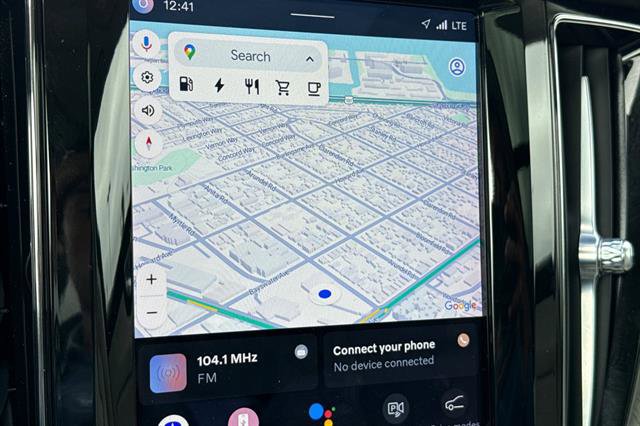 Certified 2023 Volvo XC60 T8 Ultimate image 21