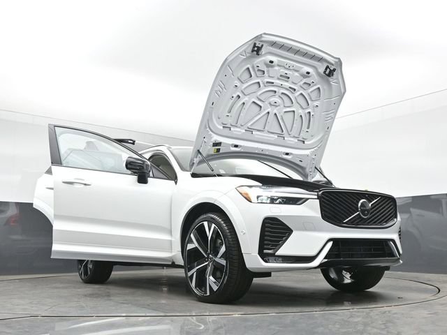 New 2026 Volvo XC60 B5 Ultra w/ Protection Package Premier AWD/4WD image 57