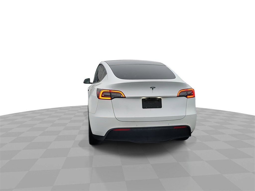 Used 2021 Tesla Model Y 2WD image 7