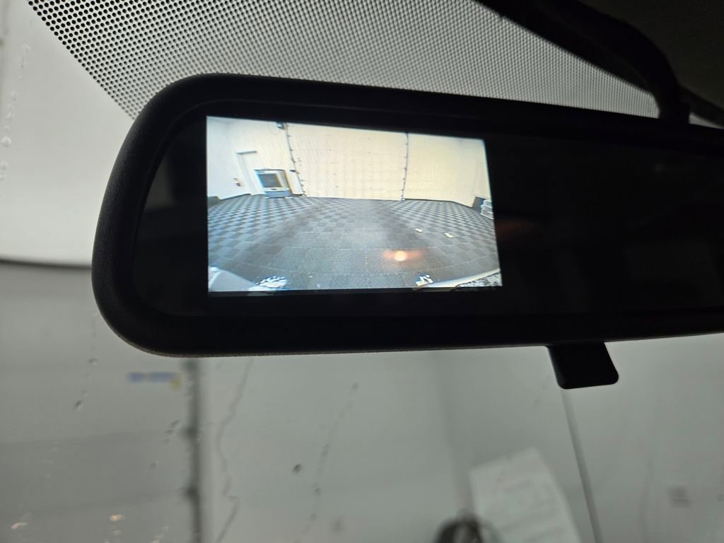 Used 2023 GMC Savana 2500 image 28