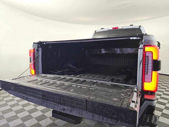 Certified 2024 Ford F250 Limited w/ FX4 Off-Road Package image 20