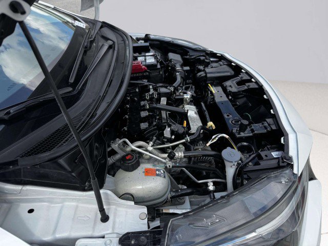 Used 2021 Nissan Versa SR image 58