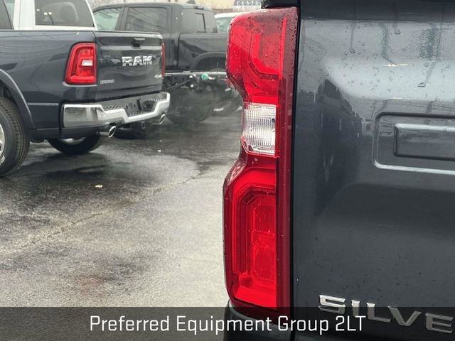 Used 2021 Chevrolet Silverado 1500 LT Trail Boss image 10