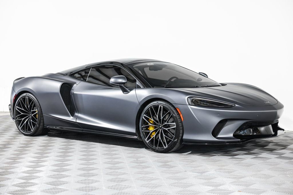 Used 2023 McLaren GT image 4