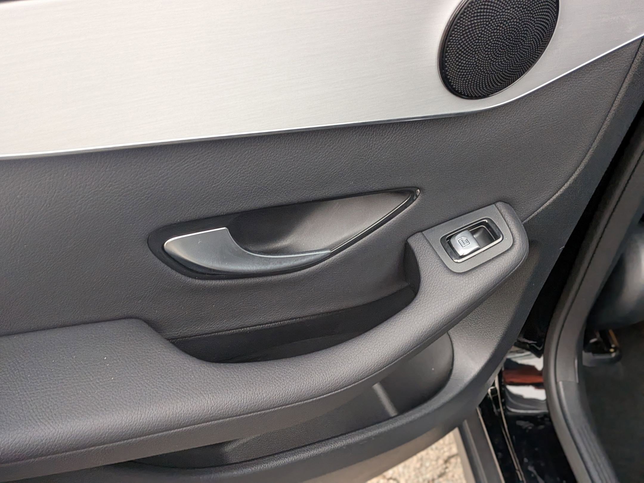 Certified 2022 Mercedes-Benz GLC 300 4MATIC image 25