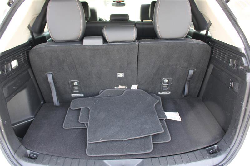 Used 2025 MAZDA CX-90 3.3 Turbo w/ Preferred Package image 18