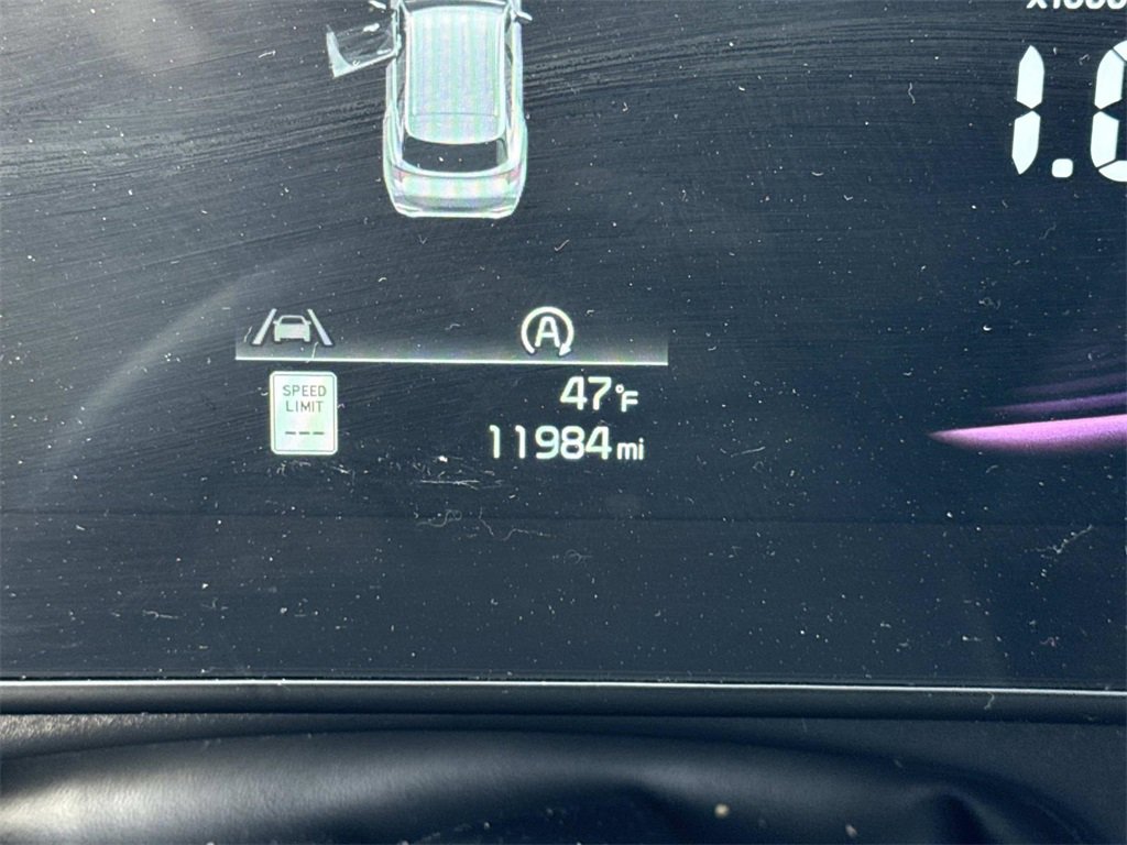 Used 2024 Kia Sportage EX image 15