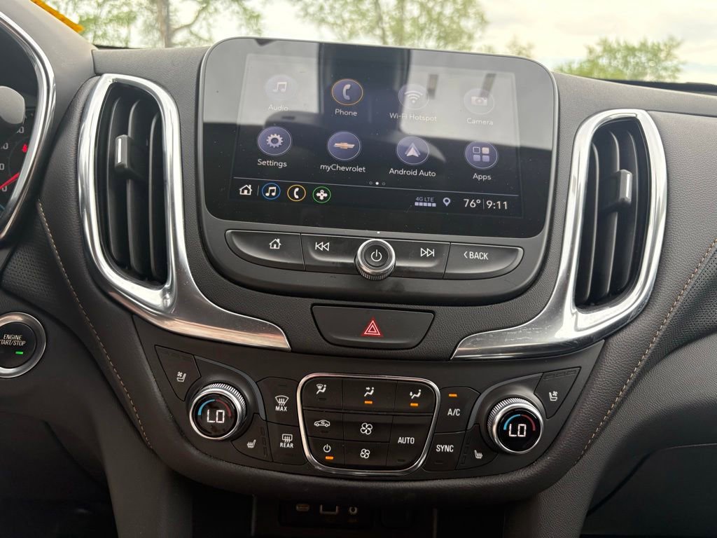Used 2021 Chevrolet Equinox Premier AWD/4WD image 4