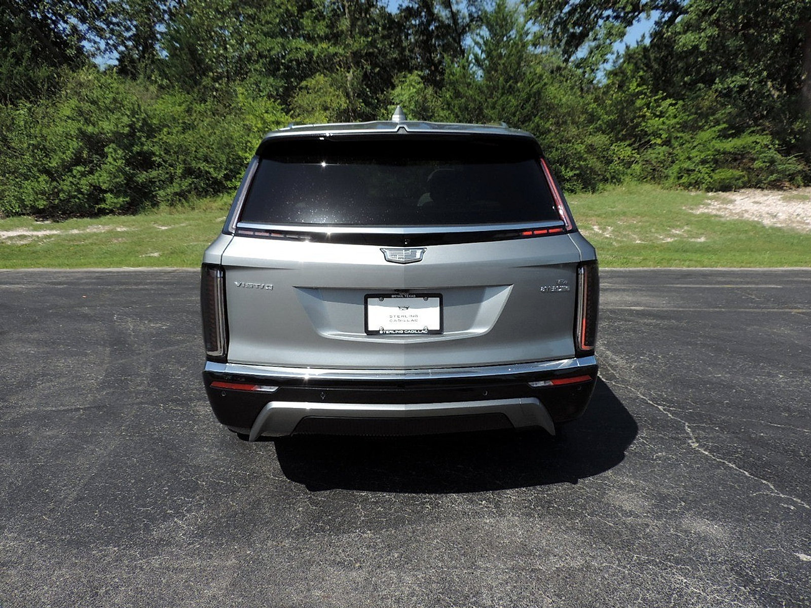 New 2027 Cadillac Vistiq Luxury AWD/4WD image 6