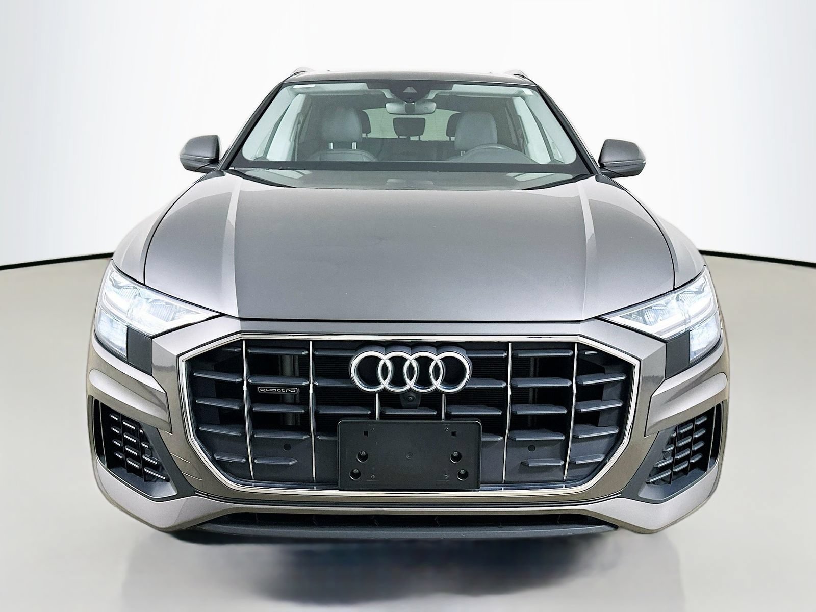 Used 2022 Audi Q8 Premium AWD/4WD image 2