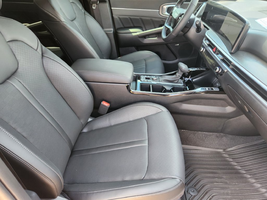 New 2026 Kia Sorento SX AWD/4WD image 13