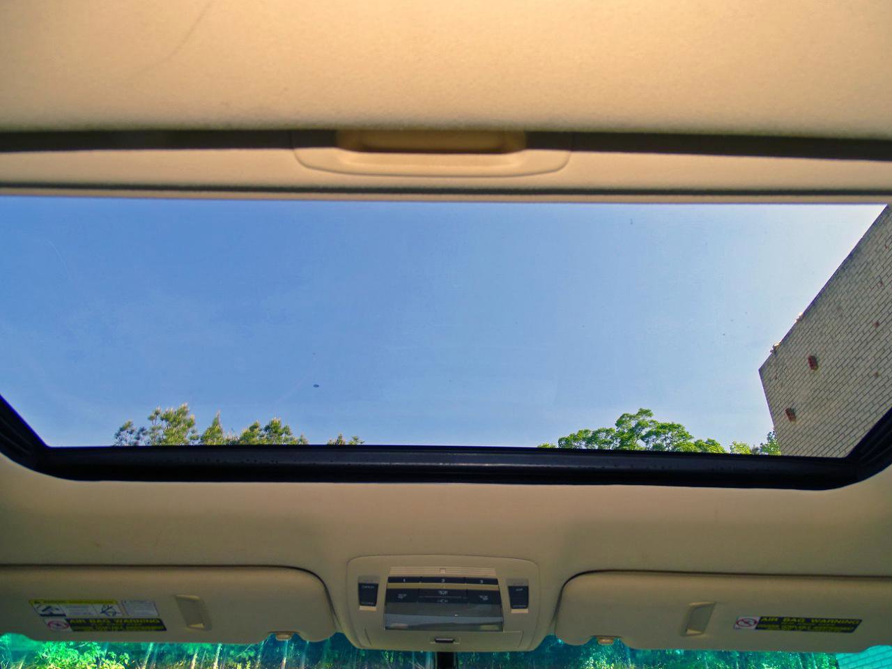 Used 2011 Lexus RX 350 2WD w/ Premium Pkg image 20