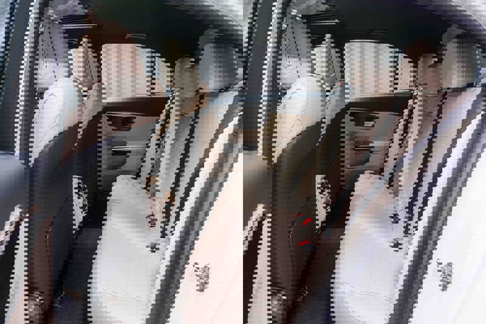 Certified 2022 Mercedes-Benz C 300 Sedan image 16