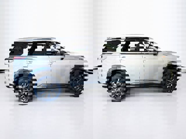 New 2025 Nissan Pathfinder S image 4