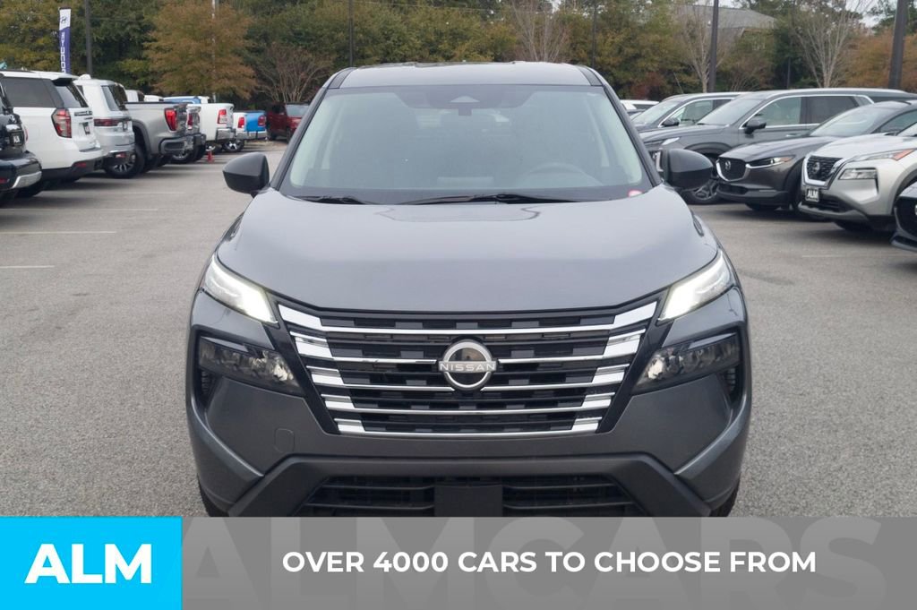 Used 2024 Nissan Rogue S image 3
