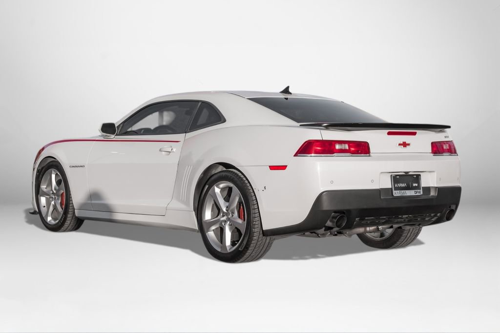 Used 2015 Chevrolet Camaro SS w/ Rear Vision Package image 8