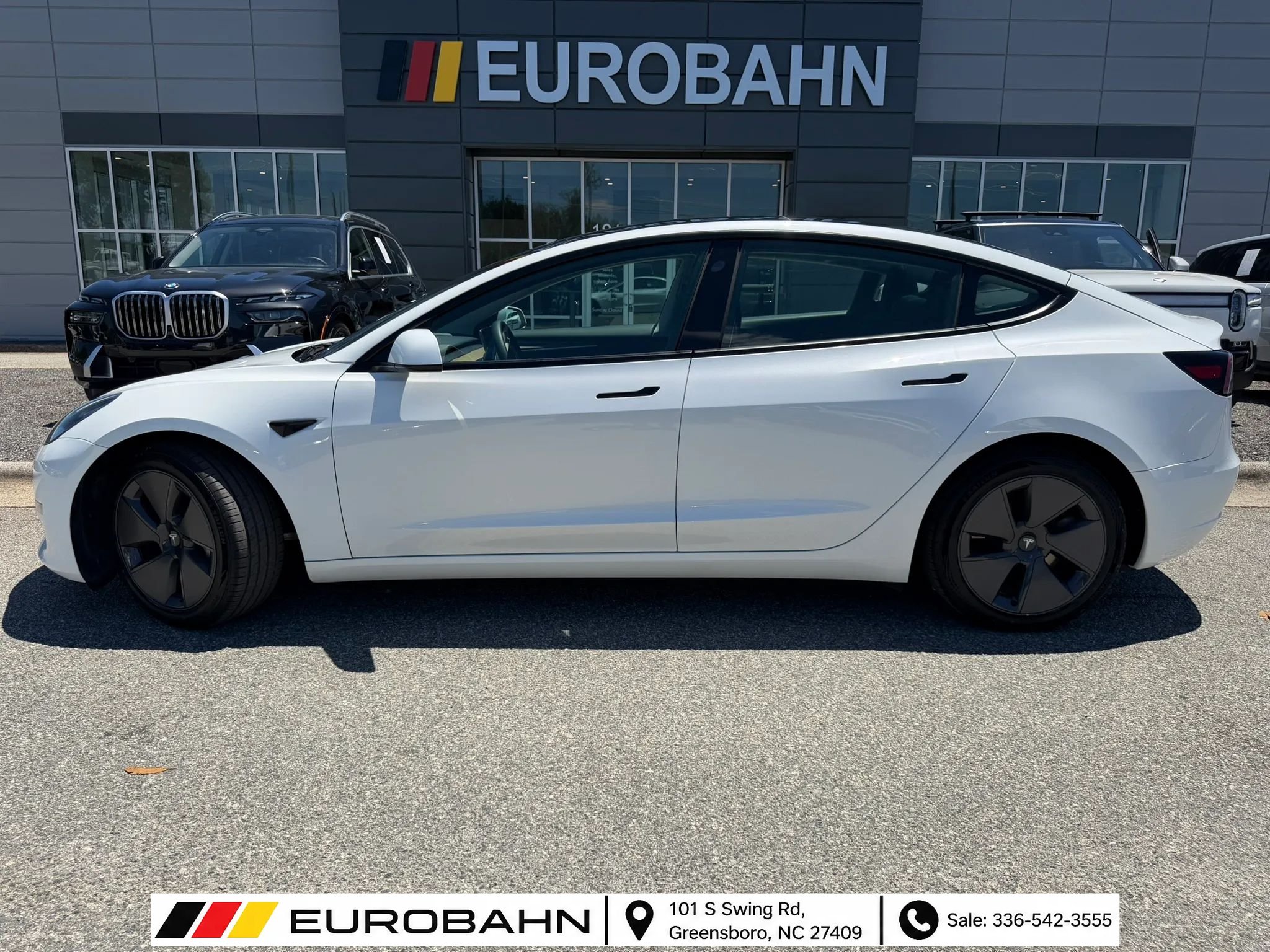 Used 2023 Tesla Model 3 Standard Range RWD image 2