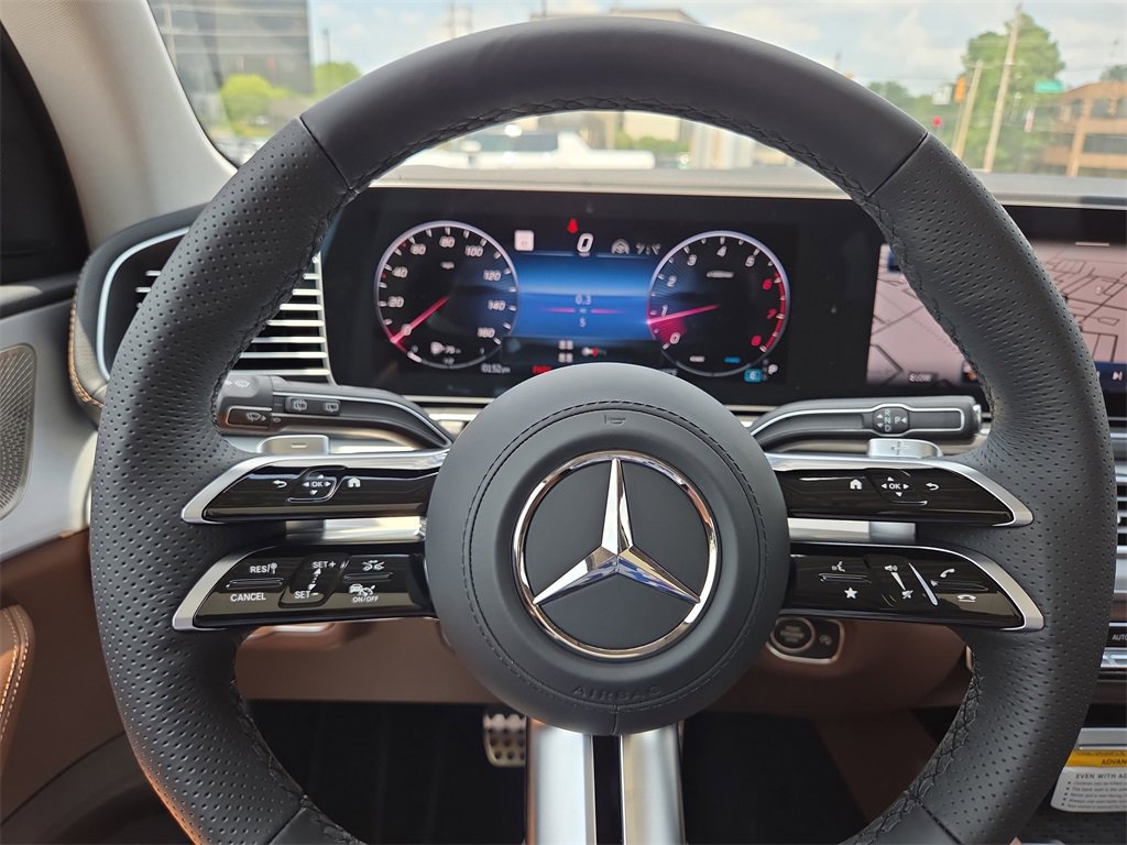 New 2025 Mercedes-Benz GLS 450 4MATIC image 22