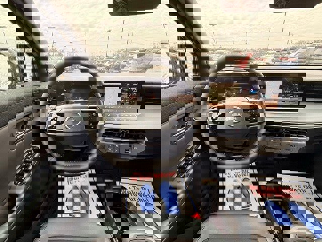 New 2026 Nissan Leaf Platinum+ w/ Cargo Package (Platinum+) image 21