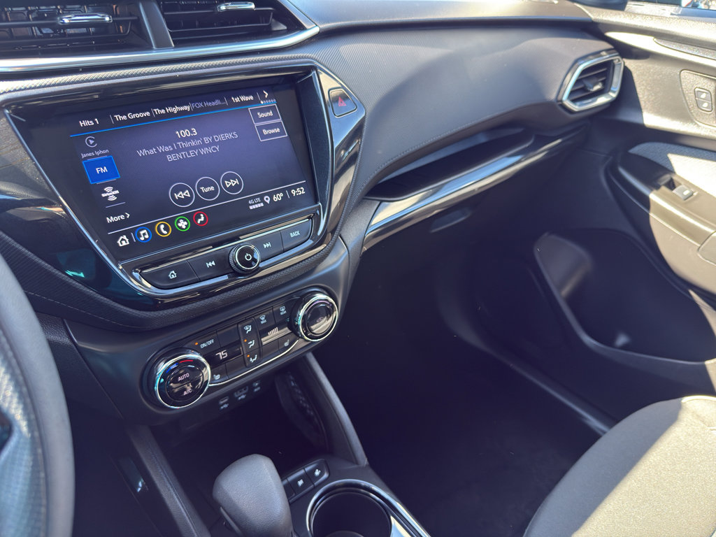 Used 2023 Chevrolet TrailBlazer LT w/ Convenience Package image 21