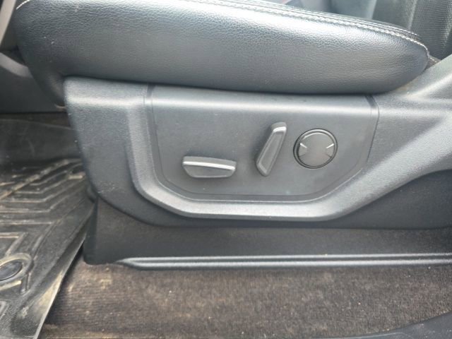 Used 2020 Ford F150 Lariat w/ Equipment Group 502A Luxury image 24