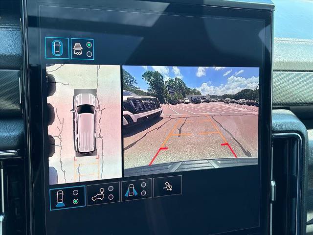 Certified 2025 GMC Yukon XL AT4 AWD/4WD image 13