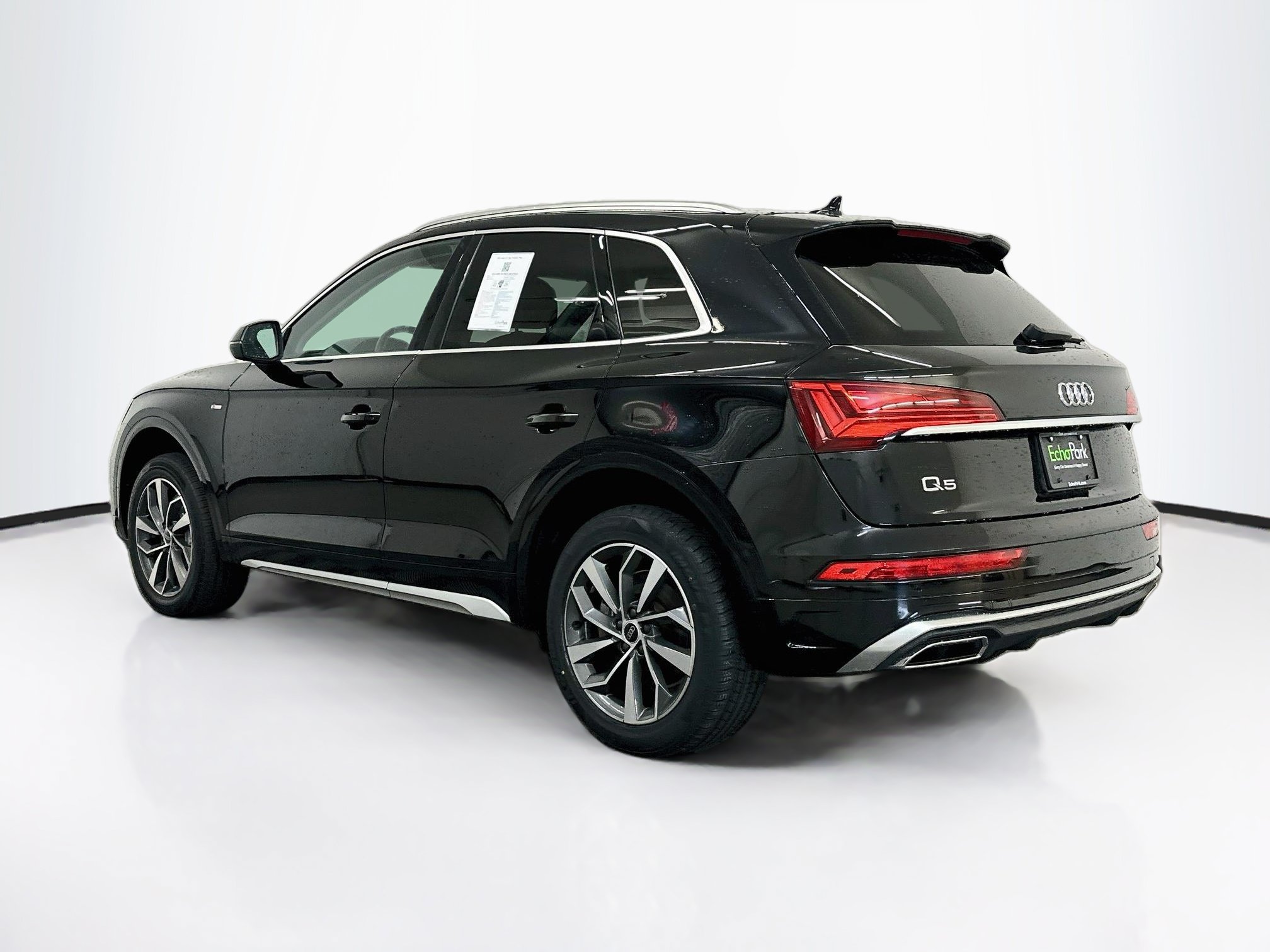Used 2023 Audi Q5 2.0T Premium Plus w/ Premium Plus Package AWD/4WD image 5