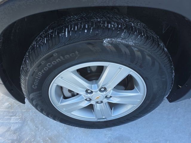 Used 2021 Chevrolet Trax LT w/ LT Convenience Package image 9