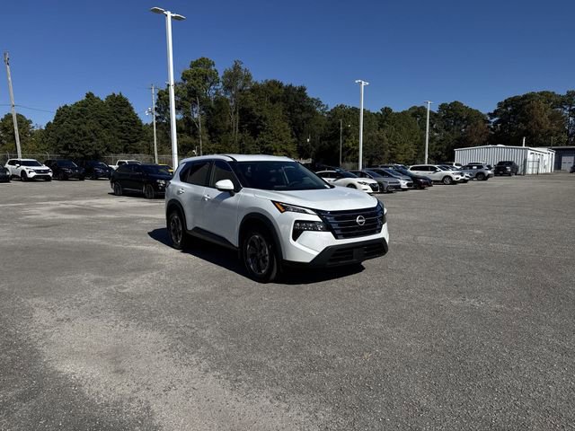 New 2026 Nissan Rogue SV w/ Cold Weather Package FWD image 3