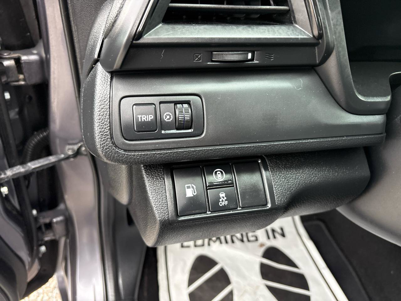 Used 2020 Honda Insight EX image 25