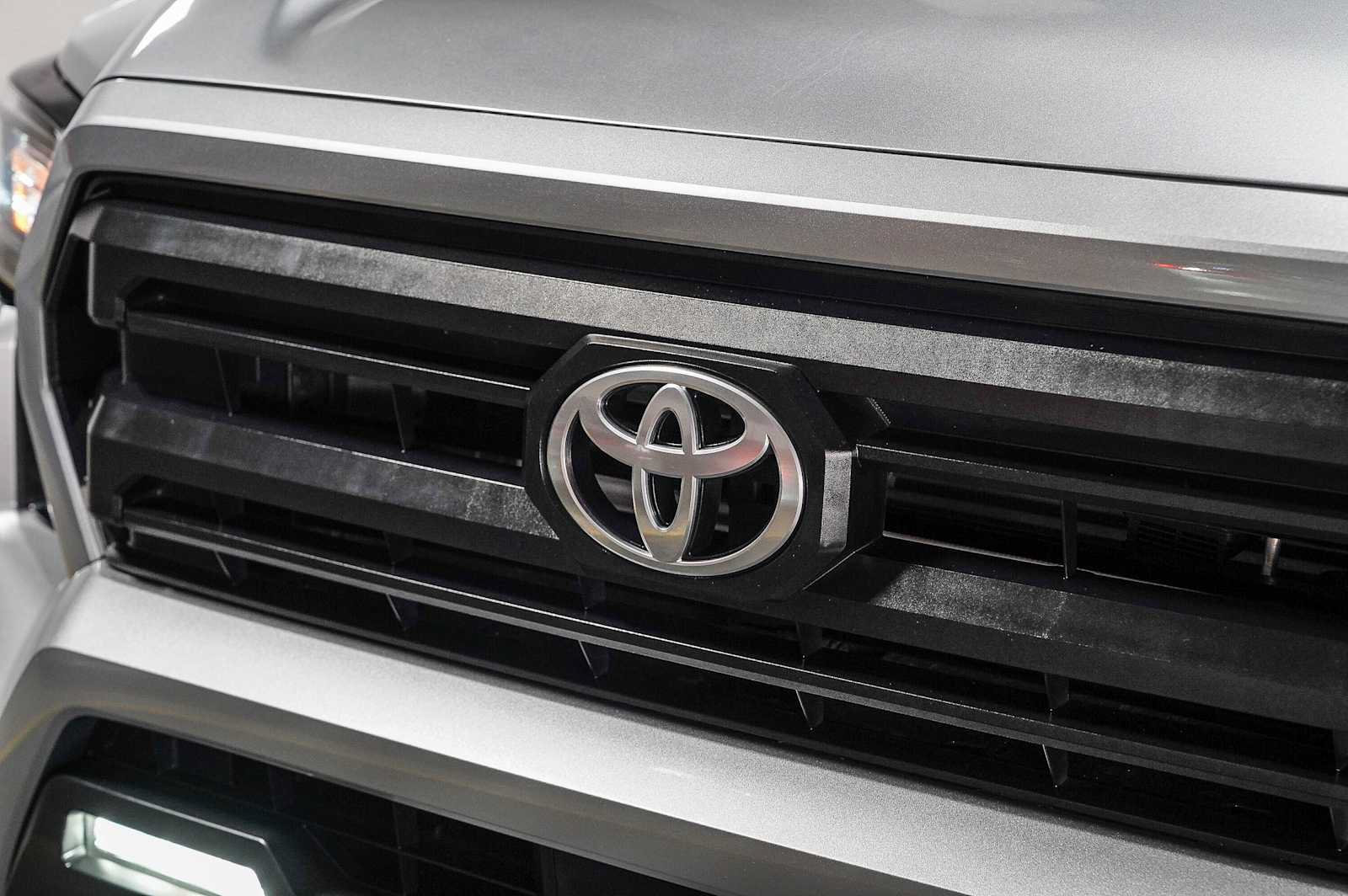 Certified 2024 Toyota Tacoma SR5 RWD image 8