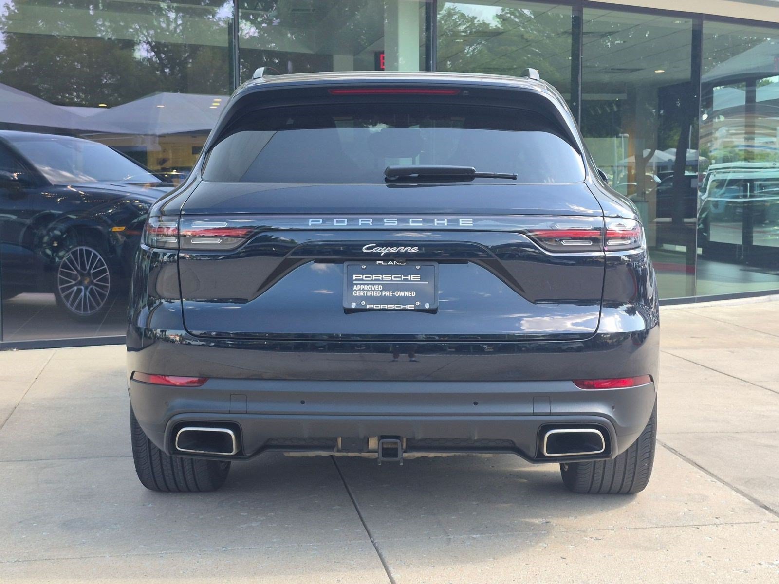 Certified 2023 Porsche Cayenne AWD/4WD image 10