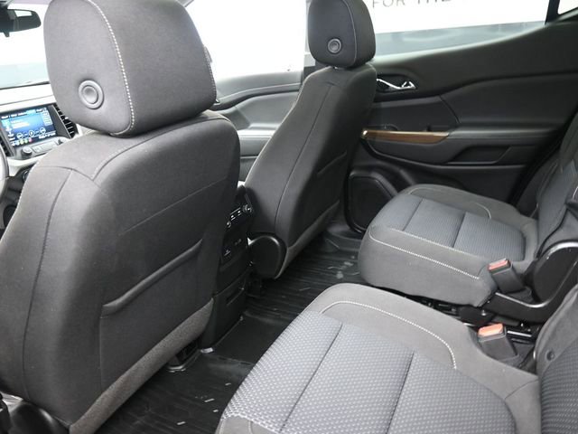 Used 2023 GMC Acadia SLE w/ Driver Convenience Package image 26