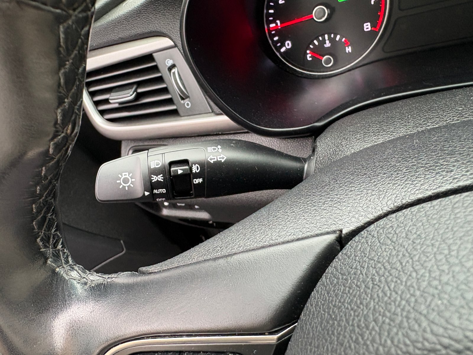 Used 2018 Kia Optima S w/ Panoramic Sunroof Package FWD image 34