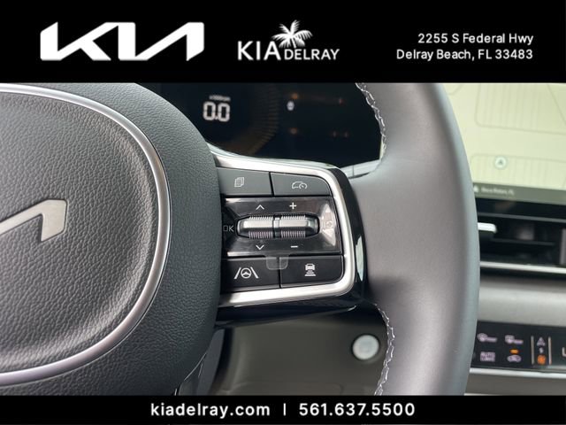 New 2026 Kia Carnival EX image 28